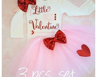 Little Miss Valentine tutu set,Valentines Shirt,baby valentine outfit,baby girl valentine,valentine tutu,Shirt,pink,valentines,red hearts