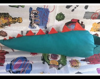 Dinosaur tail, dino tail, deagon tail