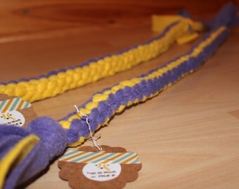right fleece tug dog tug / toy / agility / flyball