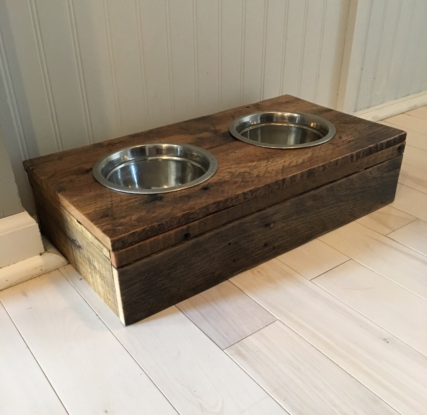 Dog Bowl Feed Station Pallet Wood/Rustic