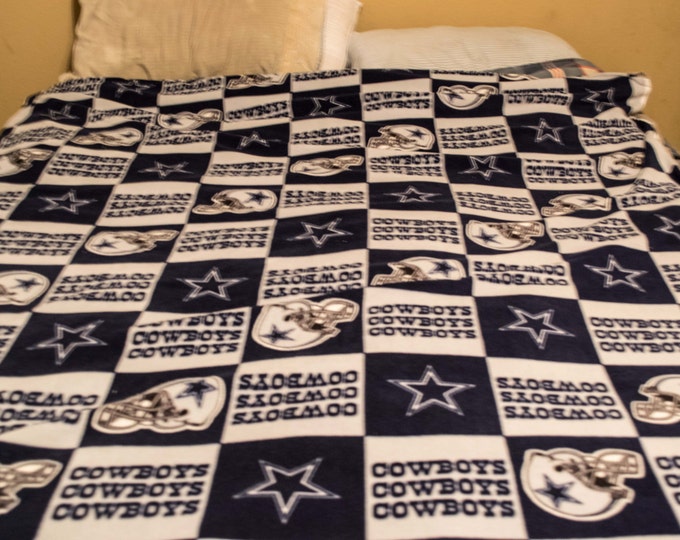 Daily deal, minky blanket, football blanket, NFL theme blanket, sports blanket, fleece blanket, blanket, throw, decorative blanket, sports