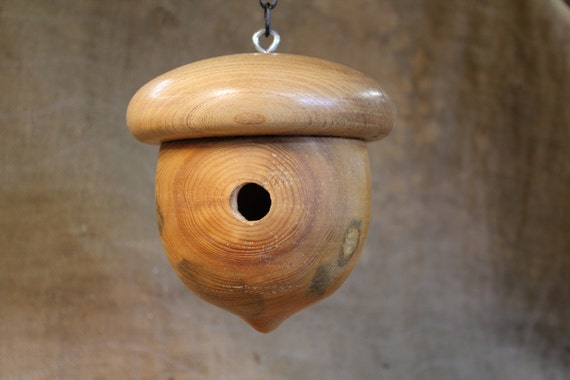 Items similar to Handcrafted Acorn Birdhouse - Hummingbird ...