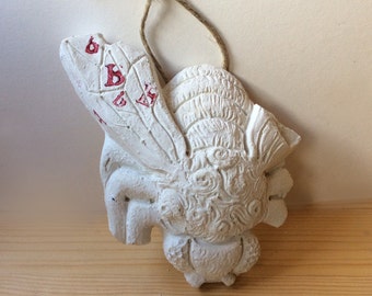 Bee wall sculpture, cement bee sculpture, wall hanging, bee decor, bumble bee, honey bee, wall art, bee, rustic, bee sculpture, fragment