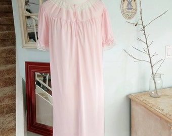 Vintage 1950's Vassarette Nightgown | Pink Negligee | Antron III Nylon Tricot | Vintage XL Modern S/M