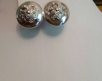 Vintage Oscar De La Renta Pierced Earrings
