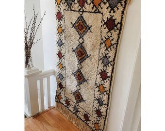 Rad vintage Moroccan rug // Moroccan area rug // boho rug // boho tapestry // Moroccan tapestry wallhanging // colorful vintage rug