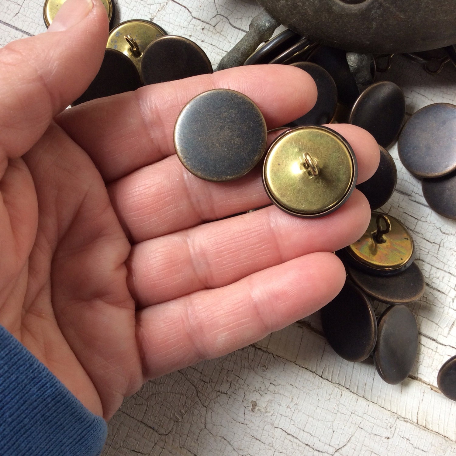 Bronze Buttons,Vintage Metal button,Faux bronze,New old stock,Large
