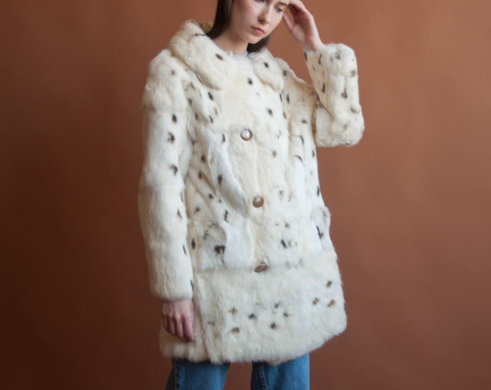 60s mod white ermine coat / spotted fur coat / 60s fur jacket