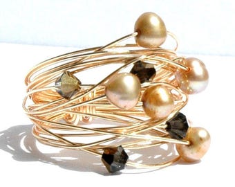 Gold Pearl Wire Wrap Ring / Gold Nest Pearl Ring / Wire Wrapped Ring with Gold Wire Freshwater Pearls and Black Diamond Swarovski Crystals