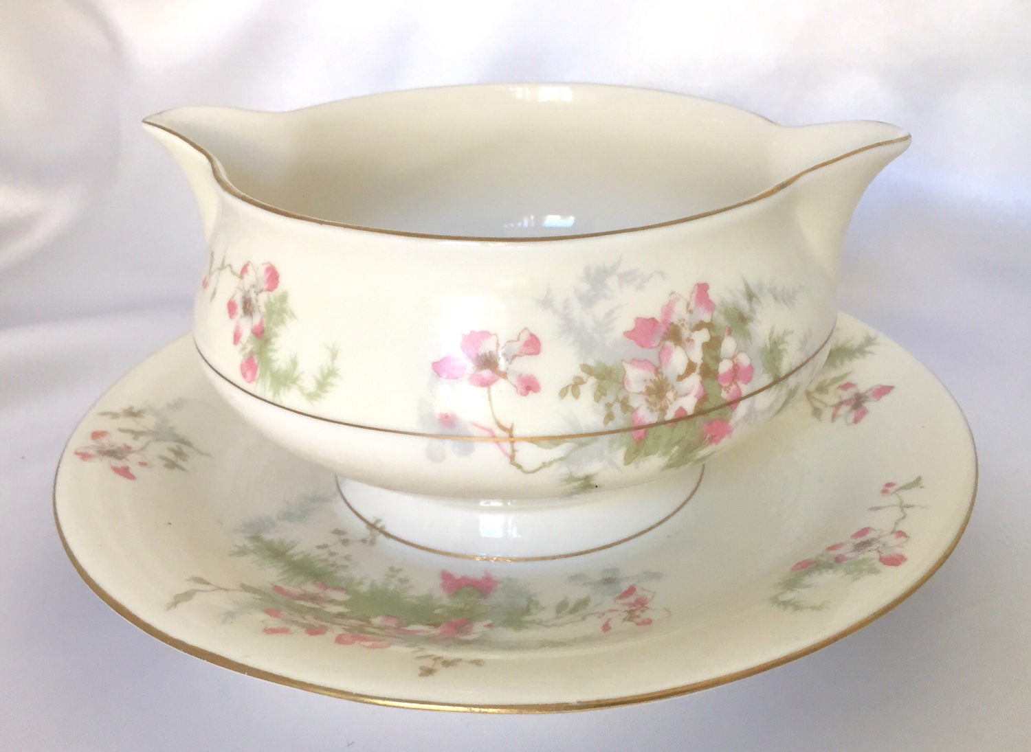 Theodore Haviland Apple Blossom china gravy boat