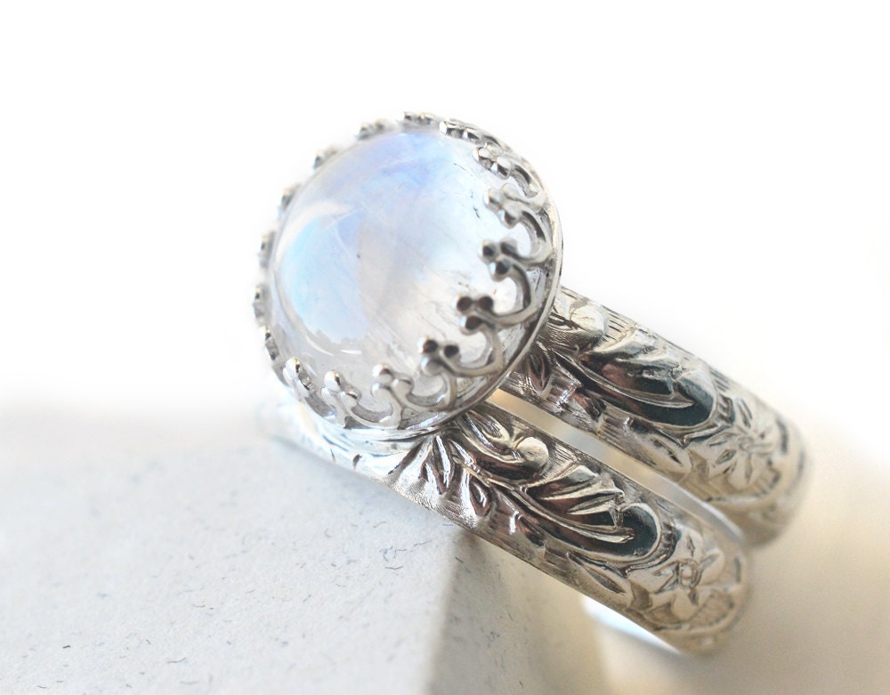 Blue Moonstone Wedding Set Engravable Rings by fifthheaven on Etsy