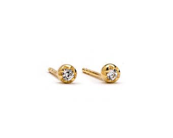 Minimal Zirconia Stud Earrings, Sterling Silver, Gold Plated, Tiny Post Earrings, Minimalist Lunaijewelry, Handmade Gift for Her,STD082WCZ