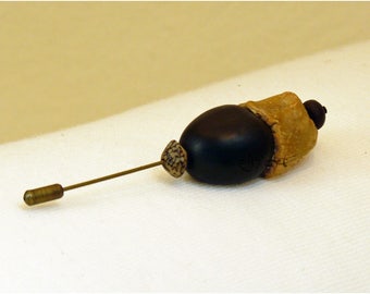 Broche naturelle et graines et laiton