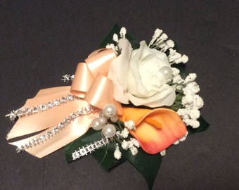 Wrist Corsage, Fabric corsage, Peach White Corsage, Prom flowers, Wedding Flowers, Silk Flowers