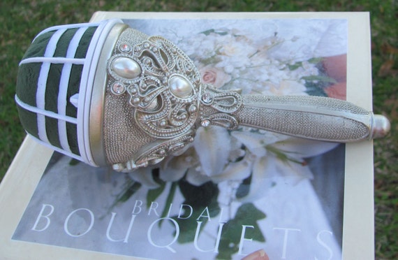 Bridal Bouquet Holder for the DIY Bride Making Her Own Bridal