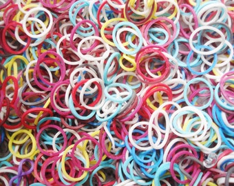 Rainbow Loom Bands - 4500+ Rainbow Rubber Bands and Clips - Kids Loom Bands - Rubber Craft Bands - Assorted Loom Elastics