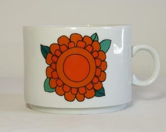 Mod daisy flower TUSCIA Italy porcelain coffee mug - French 70s vintage