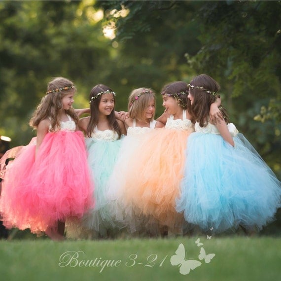 High-Low Style Satin Tulle Girl Dress Raised Flowers Spread on Bodice and Skirt