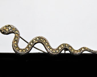 Retro 40's elegant edgy sterling pyrite abstract snake fetish brooch, marcasite in patterned 925 silver Cleopatra's asp serpent figural pin