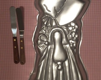 Holly Hobbie Wilton aluminum cake pan Wilton Stainless Steel Cake Spatula Spreader Wilton Pastry Spatula Spreader