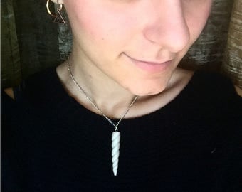 Collana unicorno / Unicorn Horn necklace