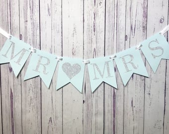 MR & MRS Wedding Banner, Mr and Mrs Sign, Engagement Photo Prop, Bridal Shower Decor, Reception Decoration, Wedding Sign, Wedding Backdrop