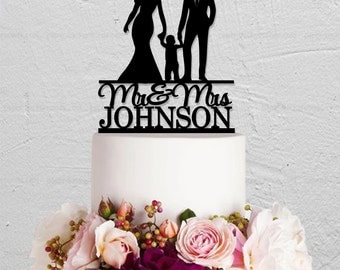 Wedding Cake Topper,Bride And Groom Cake Topper,Family Cake Topper with Child,Custom Cake Topper,Couple Cake Topper,Mr And Mrs Cake Topper