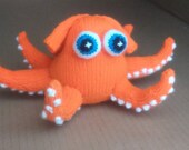 Hank The Octopus Knitting Pattern for a soft toy