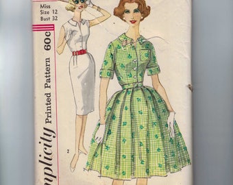 1960s Vintage Sewing Pattern Simplicity 3486 Misses Slim Full Skirt Shirtwaist Dress Size 12 Bust 32 60s