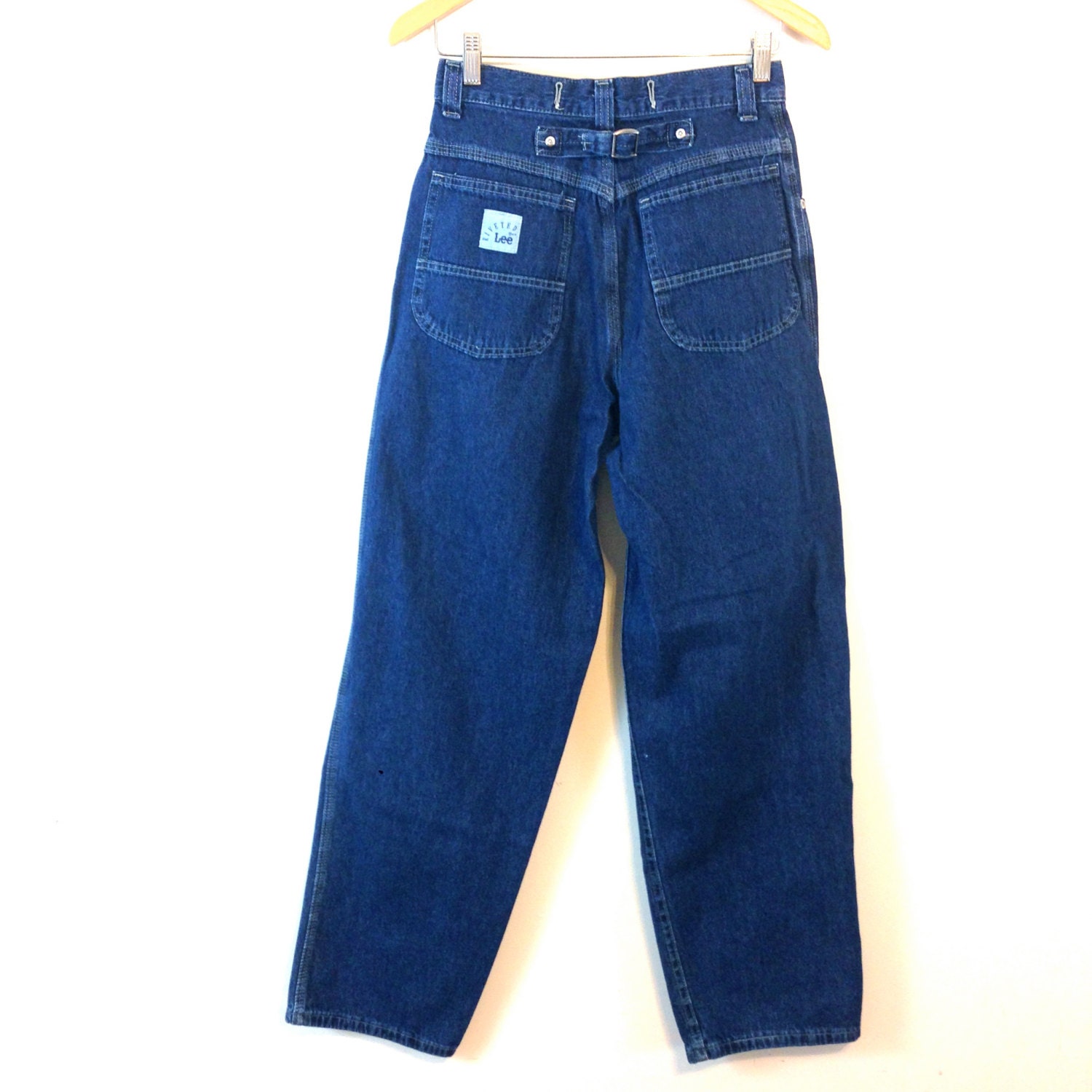 vintage 90s baggy jeans