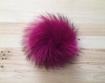 Pompon fuchia en fourrure pour tuque et bonnet