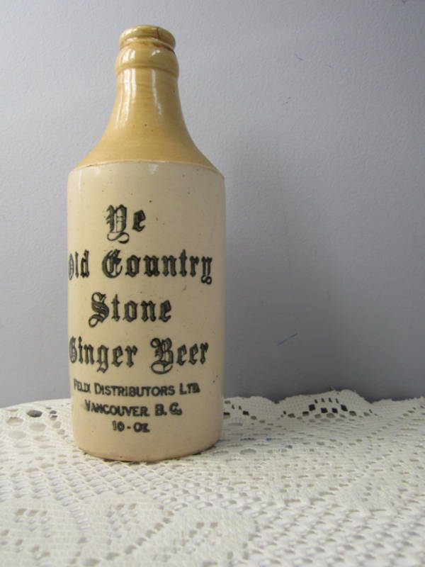 Bottle Ye Old Country Stone Ginger Beer Felix