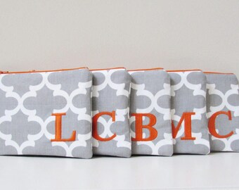 Make up bag - Set of 5 - in Quatrefoil - Monogram Cosmetic Bag - Personalized Make up Bag - Bridesmaid bags - Make up Organizer - Small