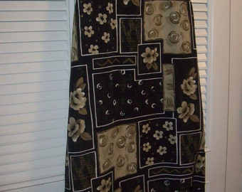 Muu Muu Large, Geometric Popular Maxi Resort Vacation Patio Shift Size Large