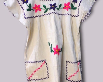 White boho blouse, boho tops, boho chic clothing, white boho top, bohemian top, embroidered blouse, peasant blouse, embroidered top, Hippie