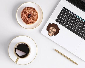 Vinyl Sticker Self-rescuing Princess | Macbook Decal | Sticker | Laptop Sticker | Feminist Sticker | Star Wars | Princess Leia | Stickers