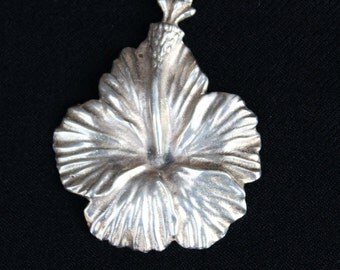 Vintage MING's of Honolulu sterling silver HAWAIIAN HIBISCUS Brooch