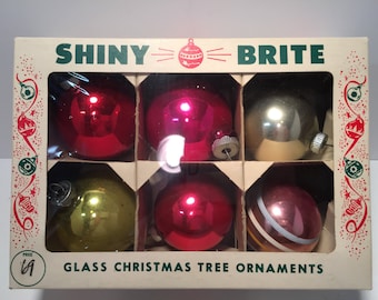Vintage set of 6 glass christmas ornaments in Shiny Brite box