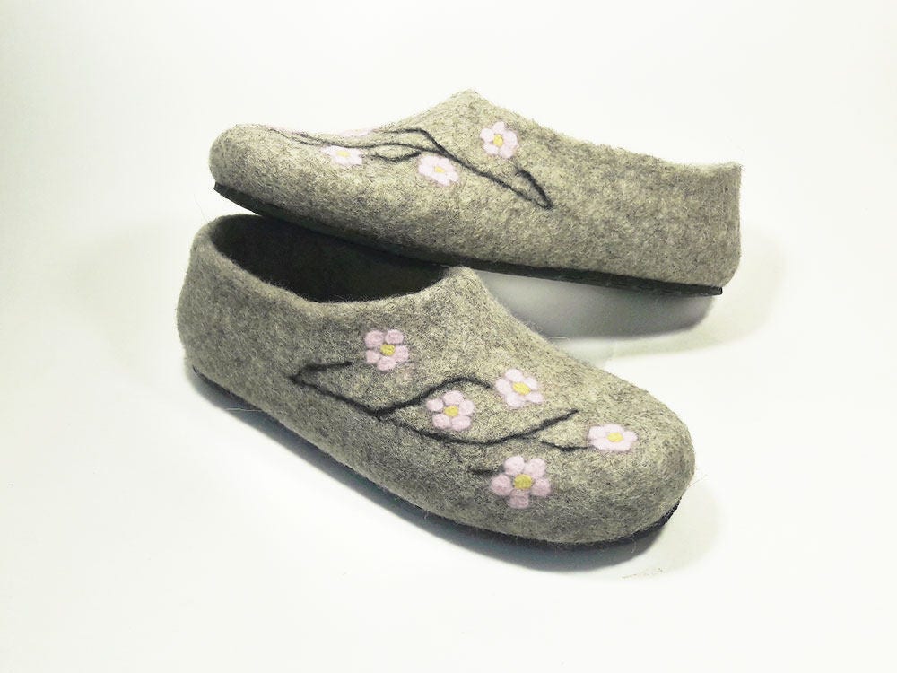 Felt wool slippers rubber soles womens slippers Wool shoes