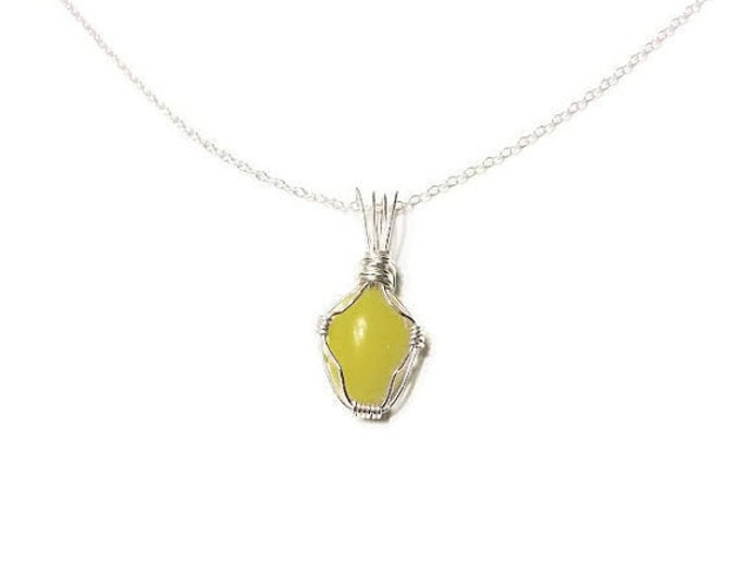 Sterling Silver Wrapped Yellow Nephrite Jade Necklace, Unique birthday Gift, Gift for Her, Jade Pendant, Yellow Jade Necklace