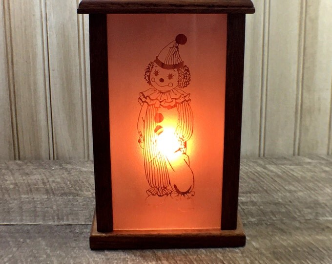 Vintage Happy Clown Shadow Box Night Light for Baby's Circus or Clown Theme Nursery Great Baby Shower Gift Vintage Happy Clown Shadow Box Night Light for Baby's Circus or Clown Theme Nursery Great Baby Shower Gift