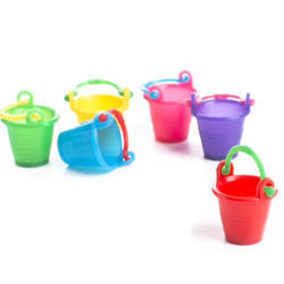 Miniature Beach Pale Plastic Beach Bucket Mini Beach Bucket