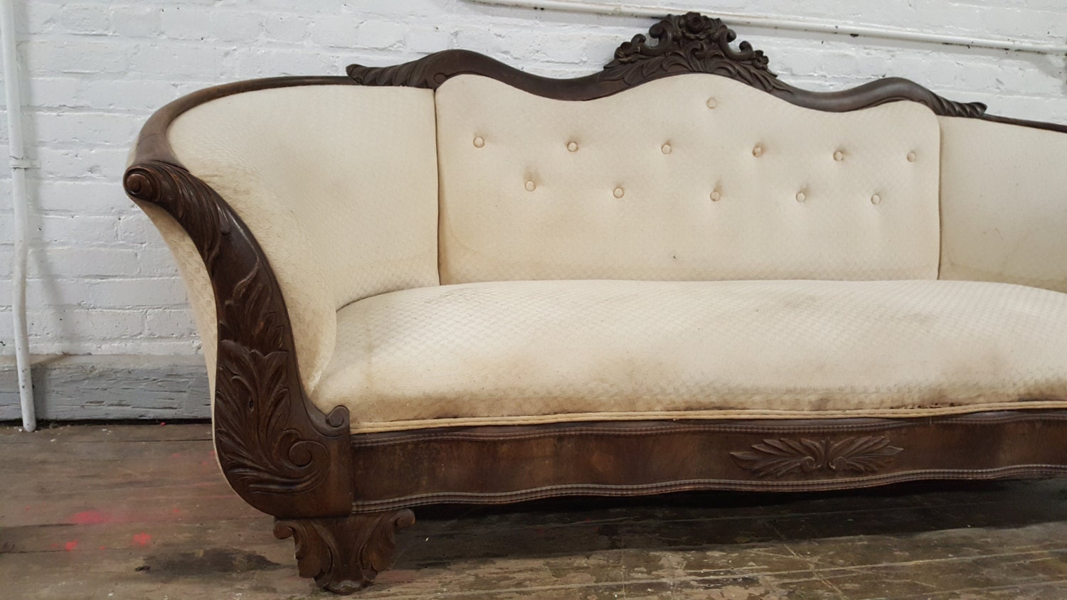 Victorian Mahogany Antique Couch / Sofa Stunning Carved Wood