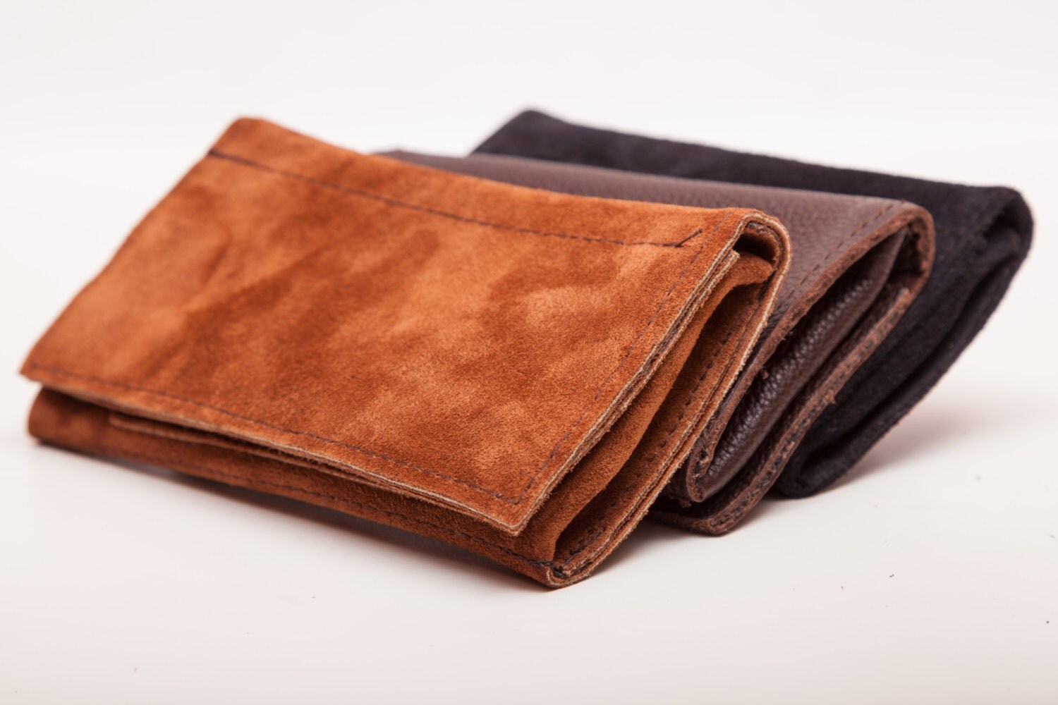 Large tobacco pouch