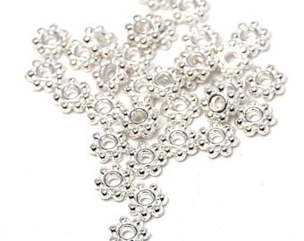 200 beads, Silver Daisy Spacer 4.5mm beads