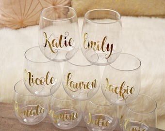 Personalized Stemless Plastic Wine Glass - Sustainable Tossware | Bridesmaid Proposal Gift Box | Bachelorette Girls Night Out | Wine Glasses