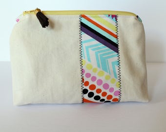 7.5" Canvas Zippered Pouch