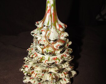 Beautiful Vintage CHRISTMAS TREE Lighter with Stacking Ashtrays