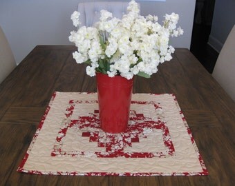 Log Cabin Table Topper - Red