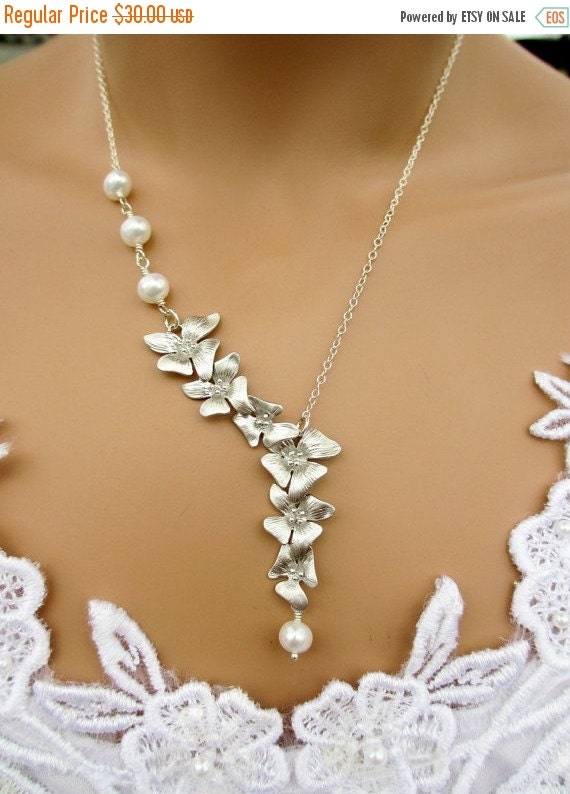 Plumeria Necklace Pearls Necklace White Gold by LadyKJewelry